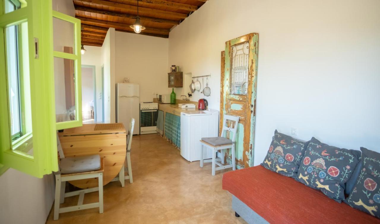 Simboro House - Kythoikies Holiday Houses Kýthira Екстериор снимка